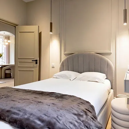 Modern Ac - 2bdr 4p - * Cannes